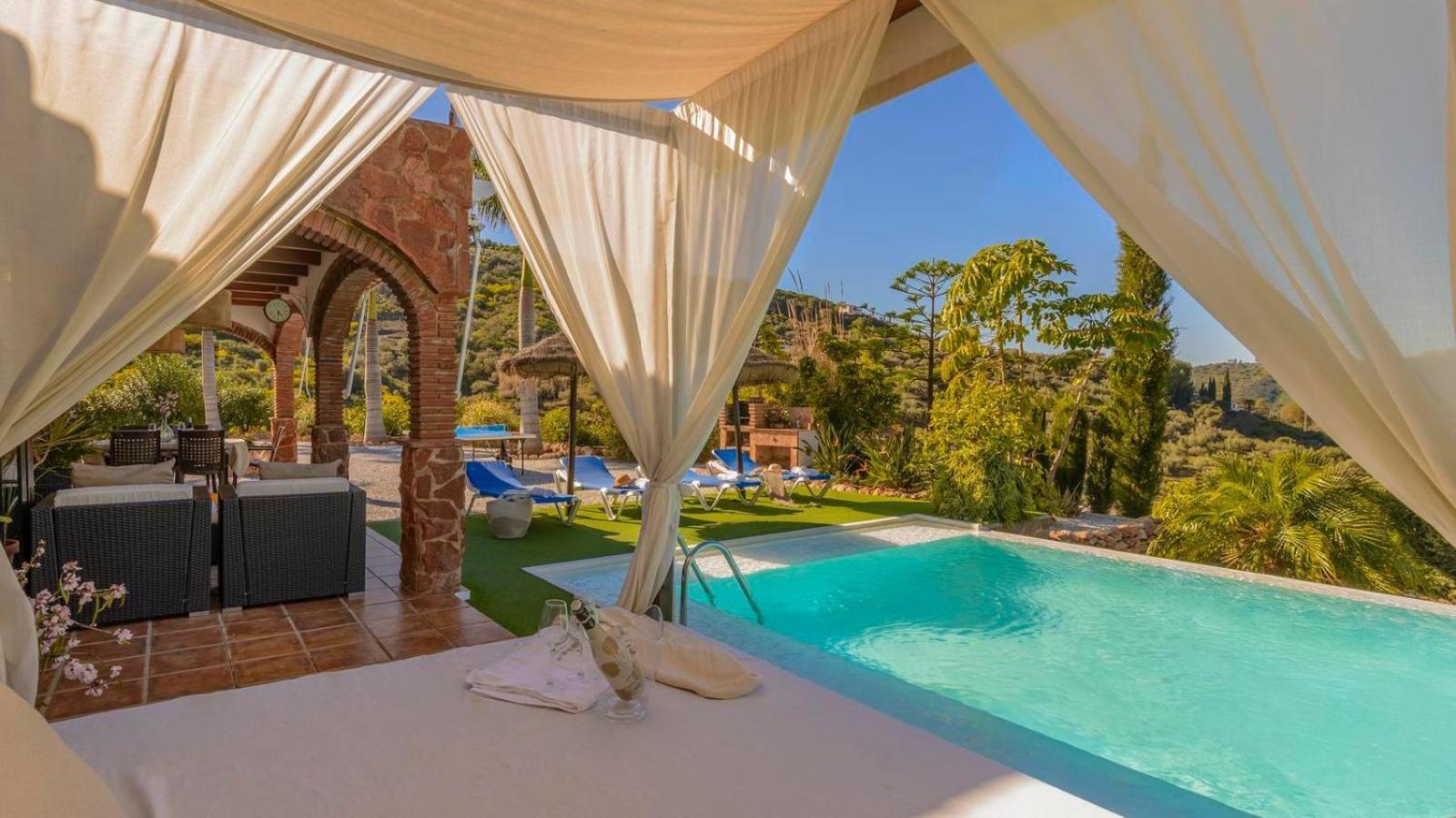 Villa Las Palmeras De Torrox By Ruralidays Exterior photo