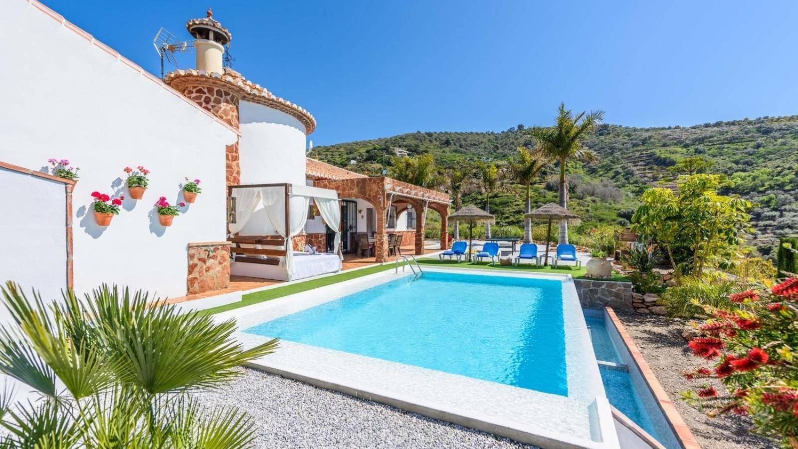 Villa Las Palmeras De Torrox By Ruralidays Exterior photo